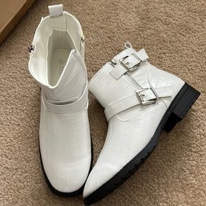 Women’s ankle boots